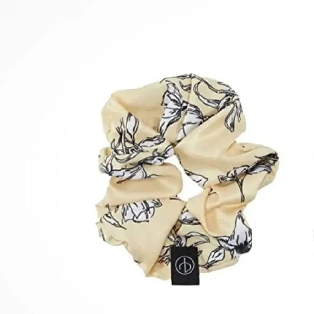 Rag & Bone Addison Wide Scrunchie. Yellow & black. NWOT, yellow, black, white